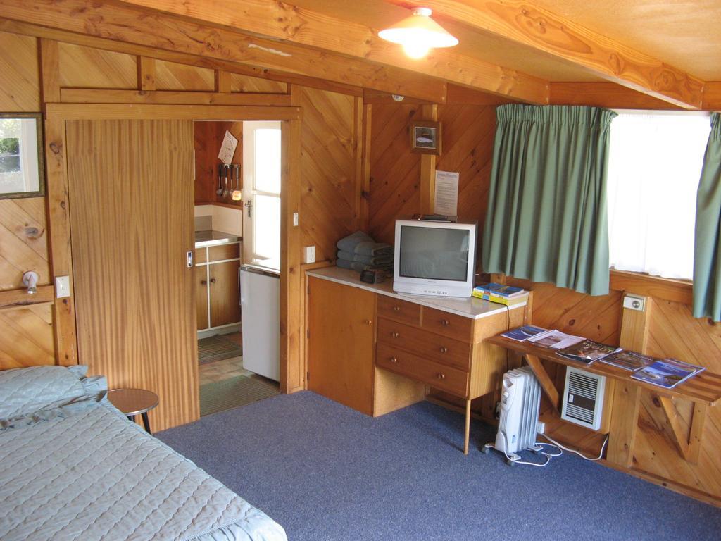 Tongariro River Motel Turangi Habitación foto