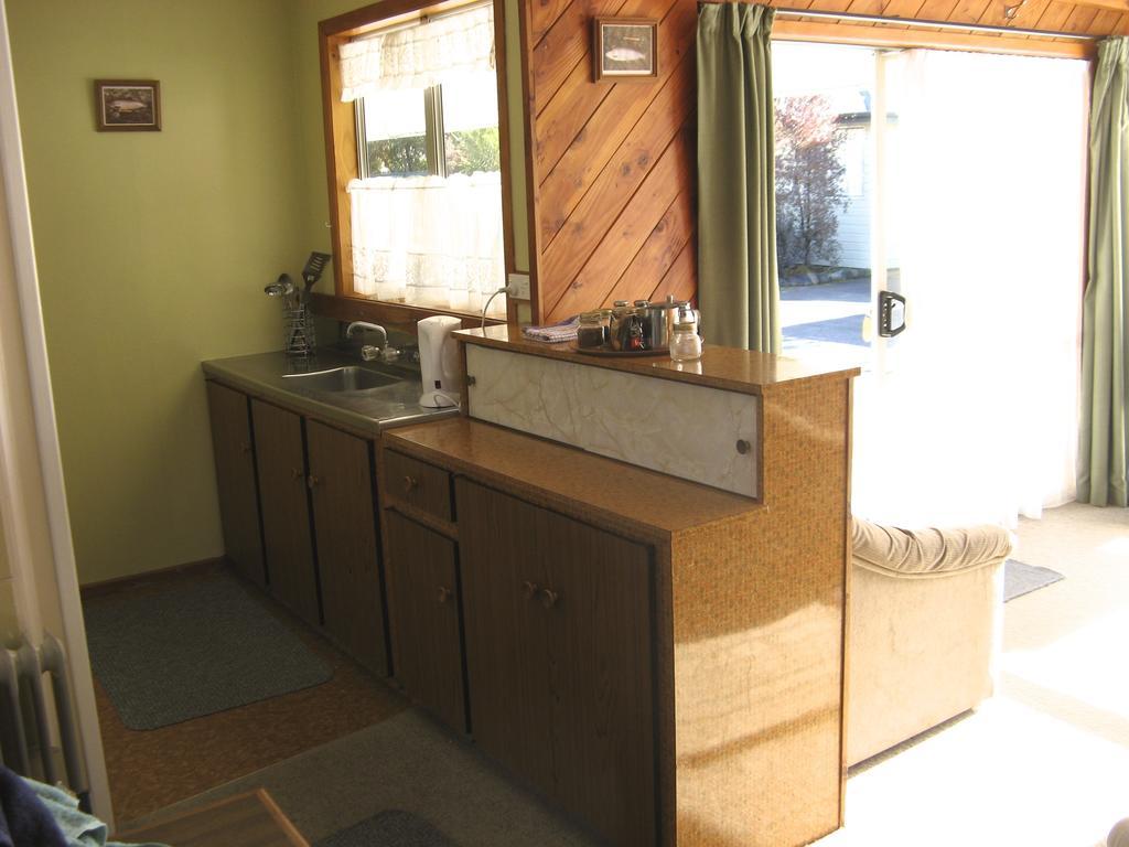 Tongariro River Motel Turangi Habitación foto